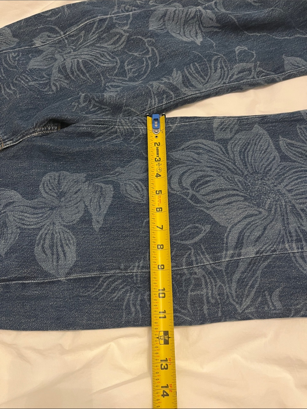 NWOT Adi Patterned Mid-Rise Flare Jeans by Pilcro Anthropologie floral leaf prin - Picture 15 of 16
